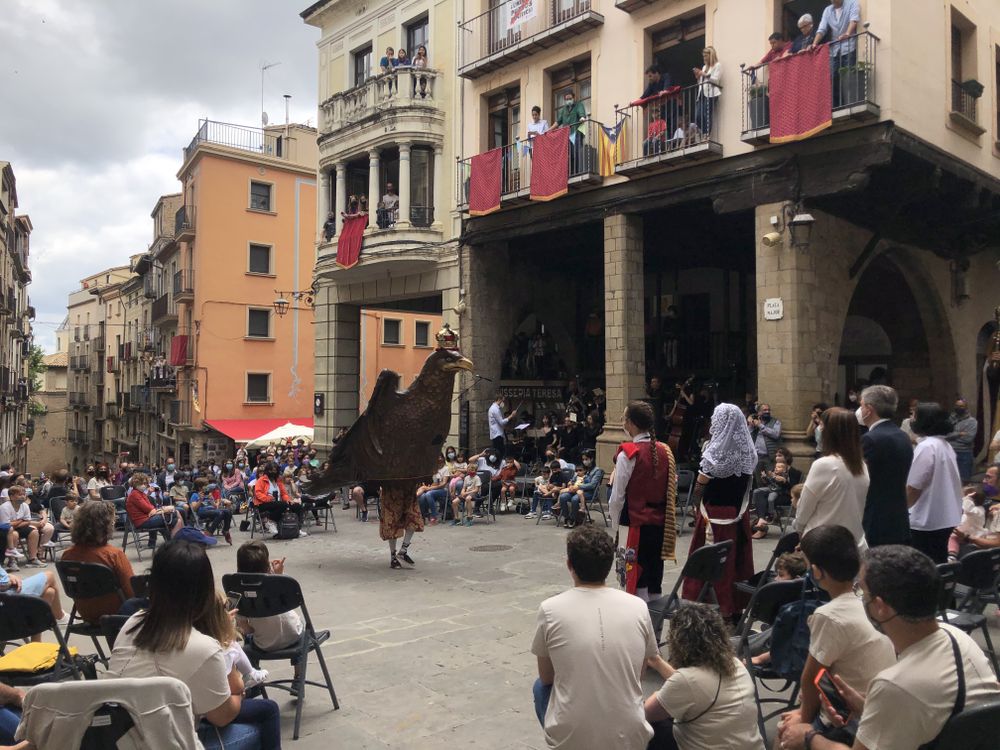 Passacarrers i ball de l'àliga amb motiu de la presa de possessió del nou bisbe de Solsona