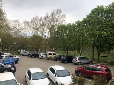 Comencen les obres de millora de l’estacionament a la façana sud del futur tanatori de Solsona