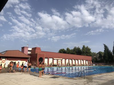 Convoquen una plaça de treball per coordinar les activitats de les piscines municipals de Solsona