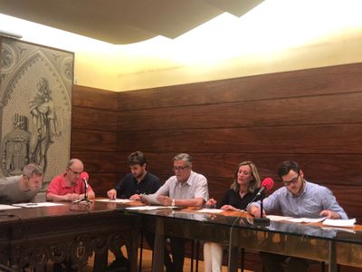 El Ple municipal solsoní aprova les retribucions de l’alcalde i regidors amb el suport de JxS i el PSC