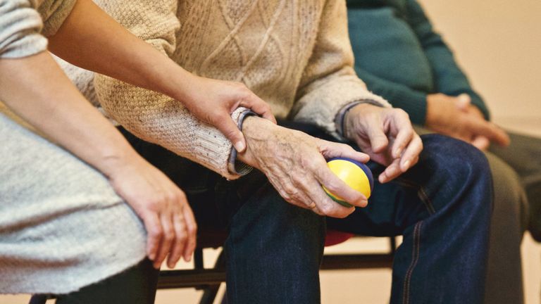 El Solsonès i Cardona poden millorar per atraure talent tant amb el salari monetari com l’emocional, segons un estudi