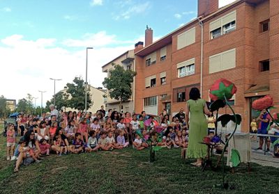 Èxit d’assistència a les sessions de contacontes als barris de Solsona