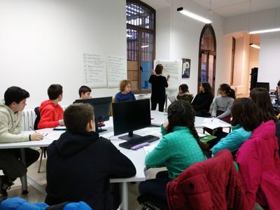 Grafits a la zona de l’‘skatepark’ i punts de càrrega de mòbil, entre les peticions més votades pel Consell d’Adolescents de Solsona
