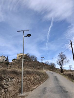 L’Ajuntament solsoní aposta pels fanals solars per il·luminar el camí de la Creu