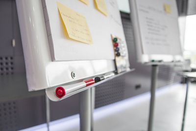 L’Ajuntament solsoní subvenciona acadèmies i centres de salut
