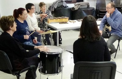 L’Ajuntament solsoní tornarà a programar la musicoteràpia per a gent gran el proper curs