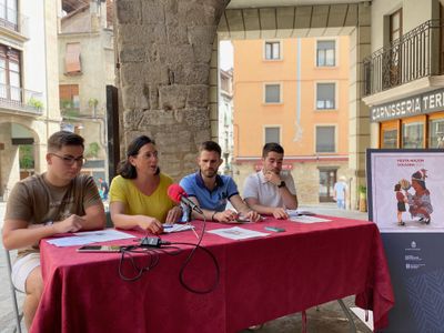 Presentació a mitjans del programa d'enguany, aquest migdia a la plaça Major