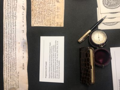 La biblioteca solsonina acull una exposició sobre l’historiador i polític Ramon d’Abadal  