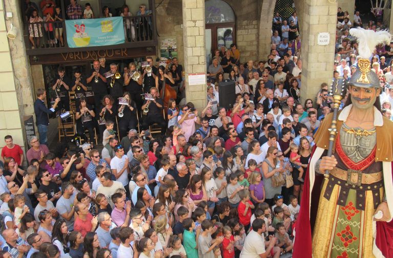 La Festa Major incorpora a darrera hora una audició dels ballets a la plaça del Camp