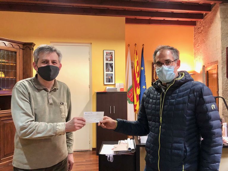 La Passos de Gegant torna a col·laborar amb el Fons d’emergència social de Solsona amb 882 euros