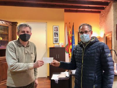 La Passos de Gegant torna a col·laborar amb el Fons d’emergència social de Solsona amb 882 euros