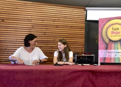 (ARXIU) L’alcaldessa, Judit Gisbert, amb Sofiya Kulyk, guanyadora de l’any passat