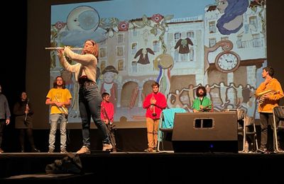 Més de 400 alumnes de primària del Solsonès s’endinsen en la música de Joan Roure