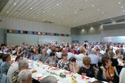 Mig miler de persones assisteixen a la XXXII Festa d’homenatge a la gent gran del Solsonès  