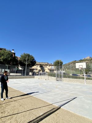Obre portes una nova pista esportiva al barri Torregassa de Solsona 