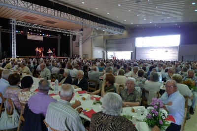 Prop de mig miler de persones participen a la XXXIII Festa d’homenatge a la gent gran del Solsonès  