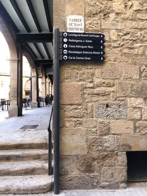 S’amplia la senyalització comercial de Solsona amb informació d’una cinquantena d’establiments