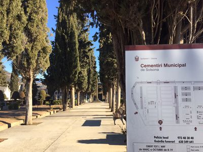 S’obren les convocatòries per cobrir dos llocs de treball al cementiri i a les instal·lacions esportives de Solsona