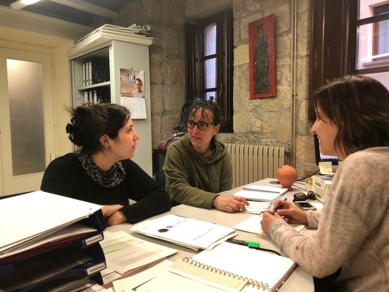 Sara Alarcón inicia la ronda de trobades ciutadanes ‘Un cafè de regidoria’
