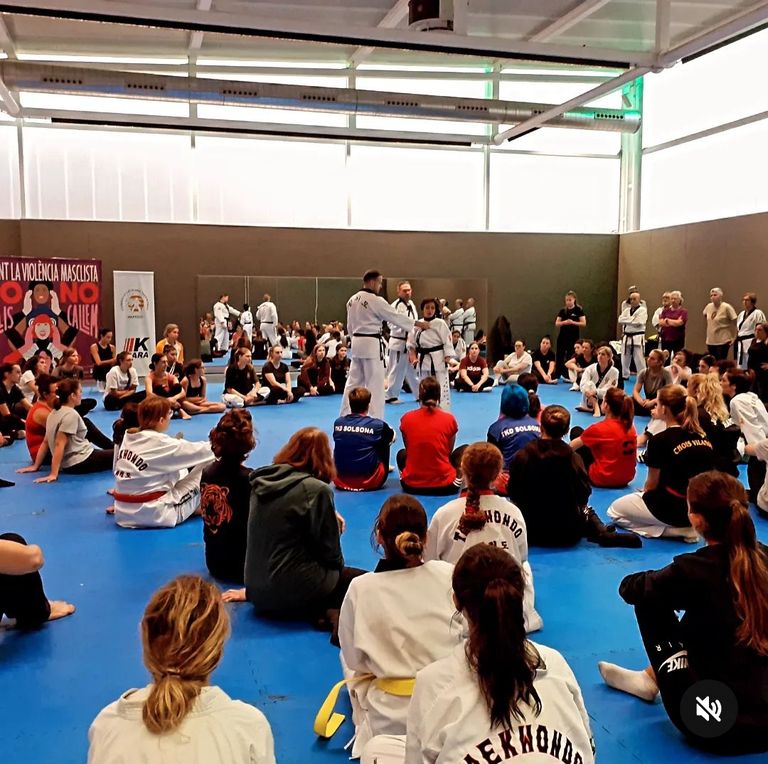 Solsona acull un taller de defensa personal per a noies i dones