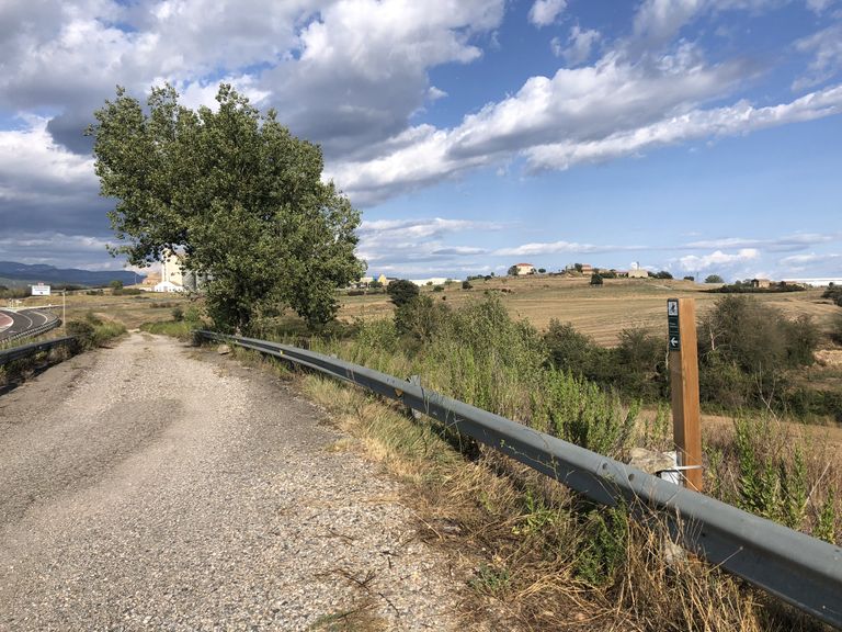 Solsona condiciona un camí per desplaçar-se a peu o amb bicicleta entre el nucli urbà i els polígons industrials