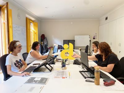 Aquest lloc correspon a l'Agència de Desenvolupament Local, amb seu al carrer de Llobera