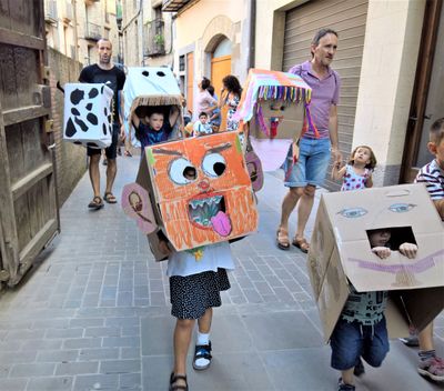 Solsona dedica una jornada a infants i joves amb la Festa dels Oficis i la Trobada de Gegantons