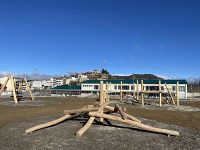 Solsona estrena un nou parc infantil al sector de la Cabana del Màrtir