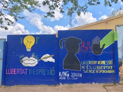 Solsona fa una crida a les entitats per embellir el mur del camp de futbol del carrer de Salvador Espriu