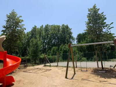 Solsona opta per la plantació d’arbres per crear ombres als parcs infantils