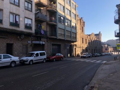 Solsona reordena la carretera de Bassella amb una nova zona blava gratuïta