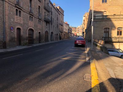 Solsona reordena la carretera de Bassella amb una nova zona blava gratuïta