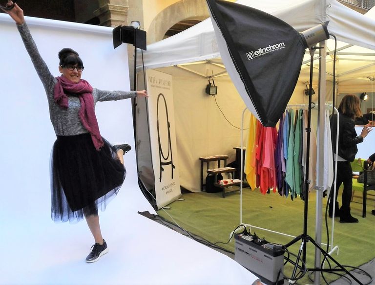 Solsona torna a promocionar el comerç local convidant la ciutadania a un canvi de ‘look’ durant un matí