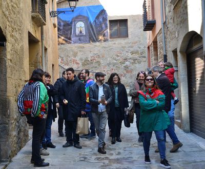 Una mostra de fotos de gran format de les figures més emblemàtiques del Carnaval envaeix el nucli antic de Solsona